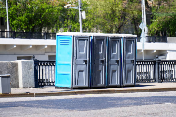 Best Porta potty delivery and setup  in Bowling Green, VA